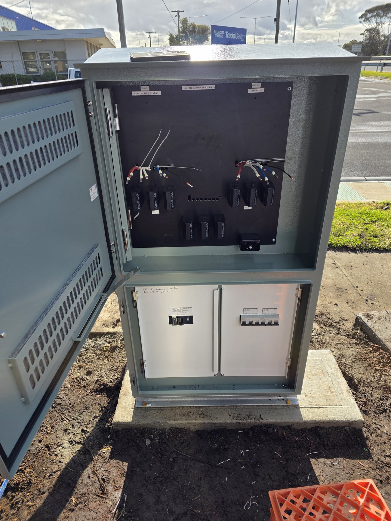 Open distribution board build with terminated cabling